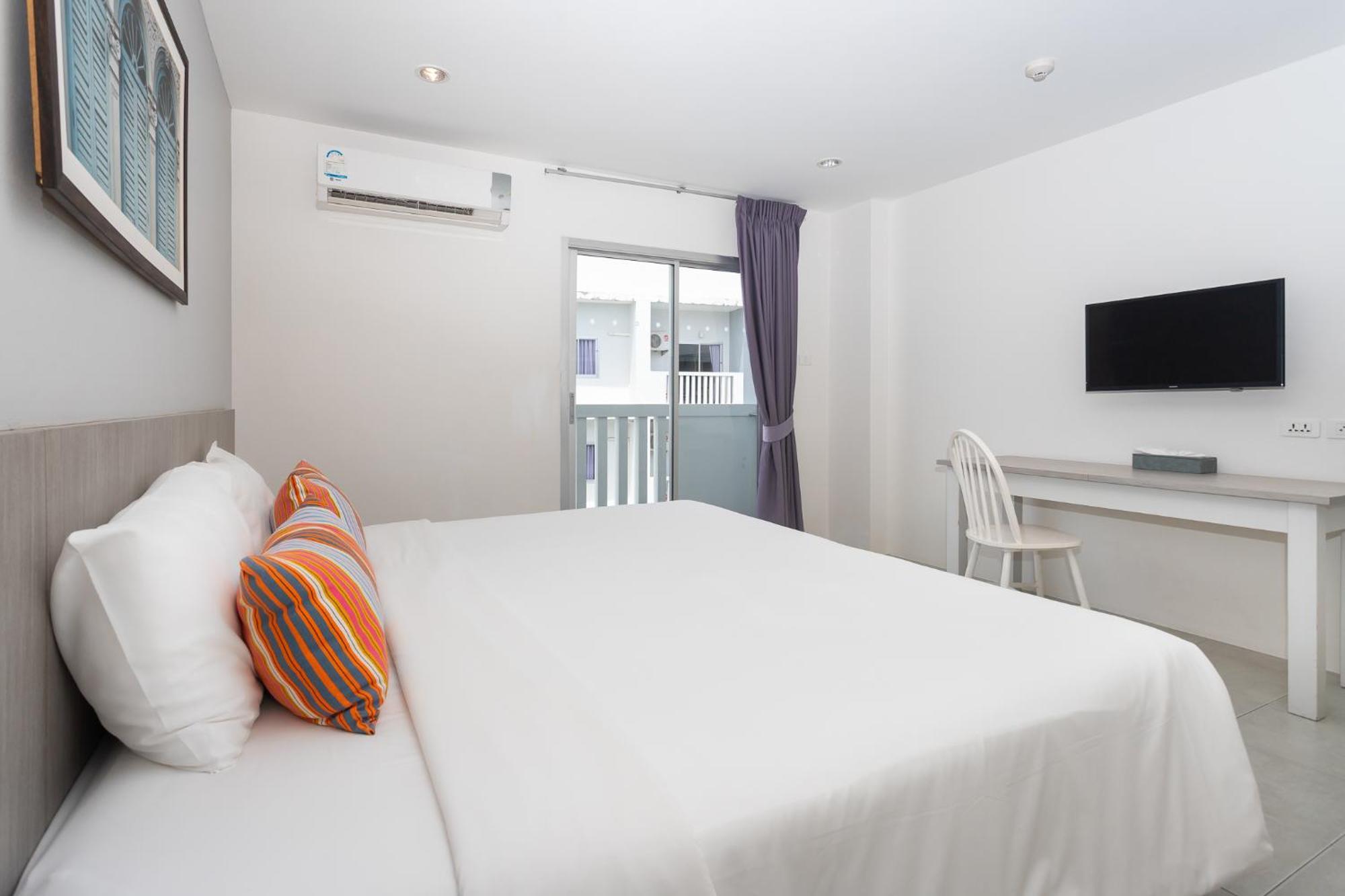 Hotel Recenta Phuket Suanluang Exteriér fotografie