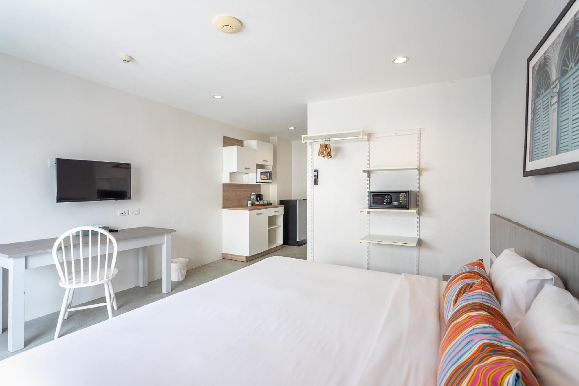 Hotel Recenta Phuket Suanluang Exteriér fotografie